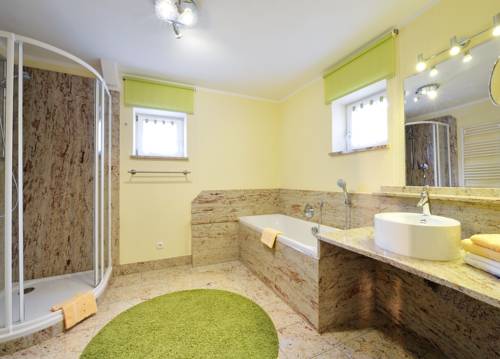 Imagen de la habitación del Hotel Schwarzes Ross. Foto 4