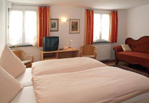 Imagen de la habitación del Hotel Schwarzes Ross. Foto 7
