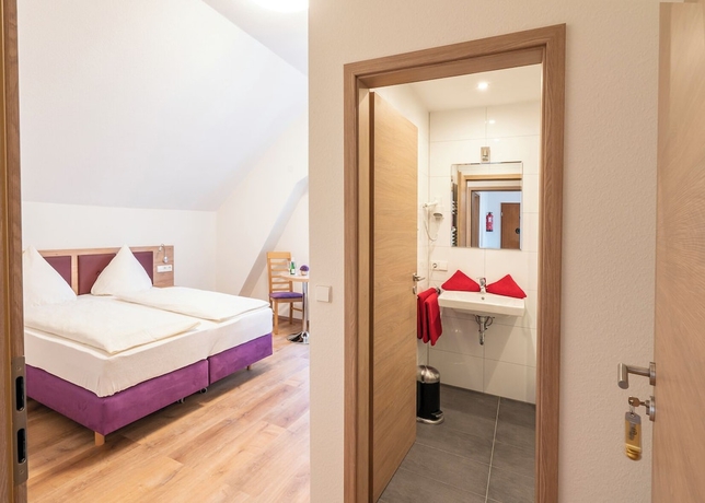 Imagen de la habitación del Hotel Schwert, Kehl. Foto 8