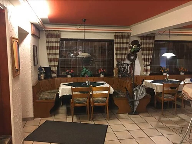 Imagen del bar/restaurante del Hotel Schwung. Foto 3