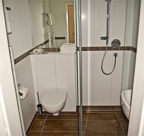 Imagen de la habitación del Hotel Schyrenhof. Foto 12