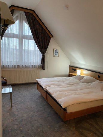 Imagen de la habitación del Hotel Seebach. Foto 7