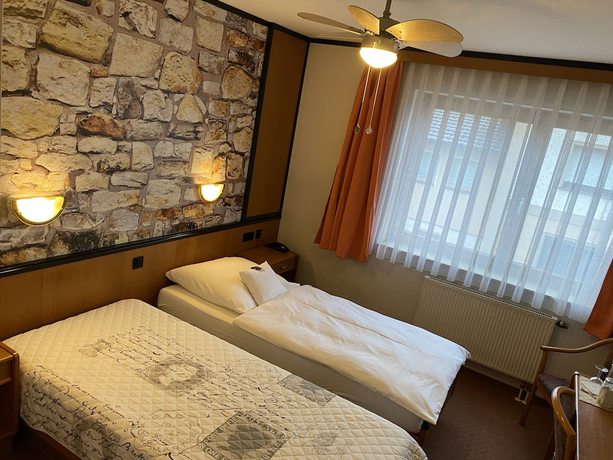 Imagen de la habitación del Hotel Seebach. Foto 16