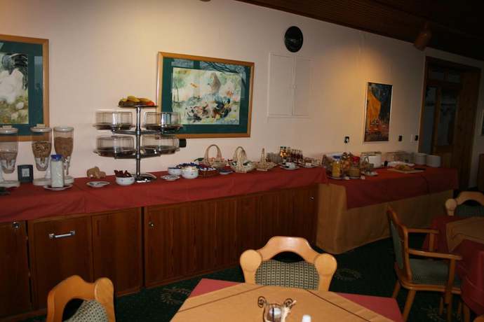 Imagen del bar/restaurante del Hotel Seeblick Garni. Foto 5
