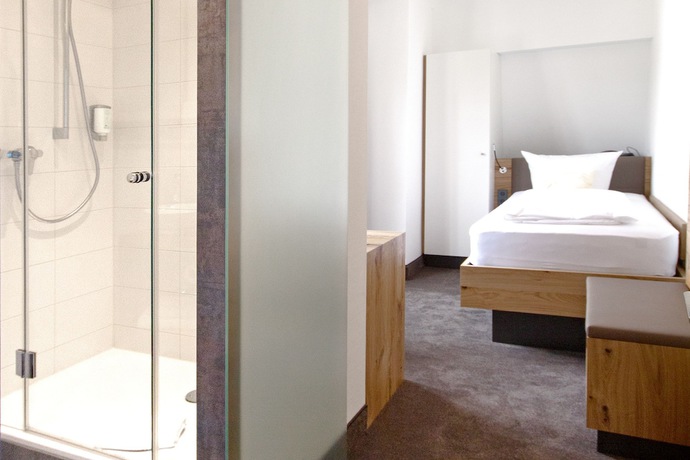 Imagen de la habitación del Hotel Seehof, Uhldingen-M&uuml;hlhofen. Foto 6