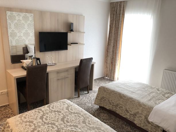 Imagen de la habitación del Hotel Sej Sandzak. Foto 4