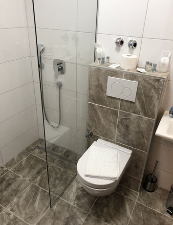 Imagen de la habitación del Hotel Sej Sandzak. Foto 7