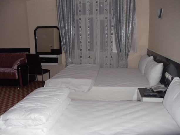 Imagen de la habitación del Hotel Seker. Foto 4