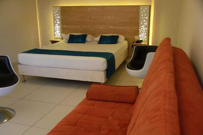 Imagen de la habitación del Hotel Select. Foto 12