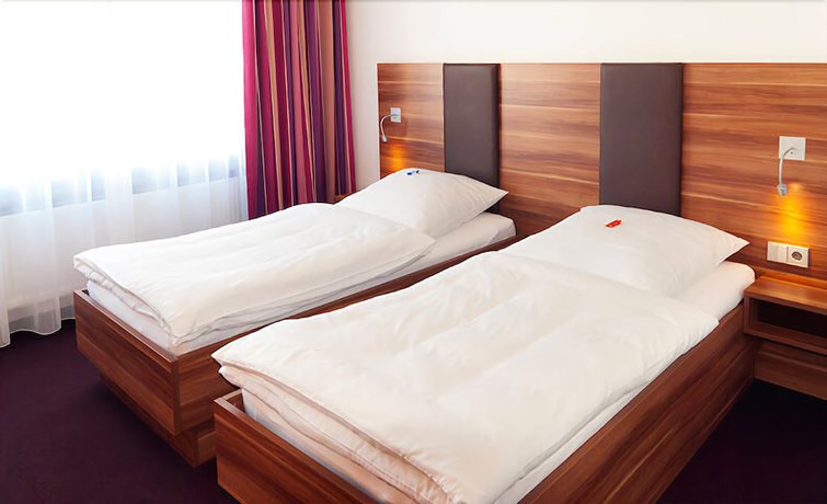 Imagen de la habitación del Hotel Sentio. Foto 7
