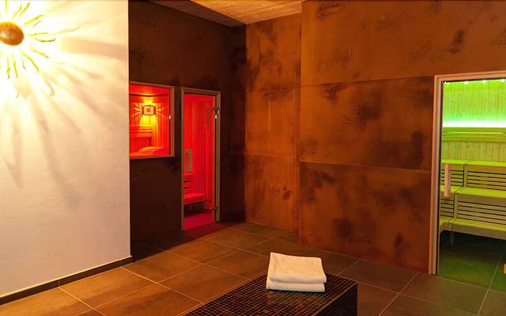Imagen de la piscina del Hotel Sentio. Foto 13