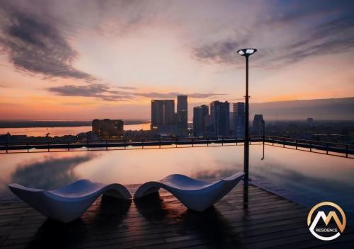 Imagen general del Hotel Serviced Condo Unique Infinity Pool with Mekong River View. Foto 10