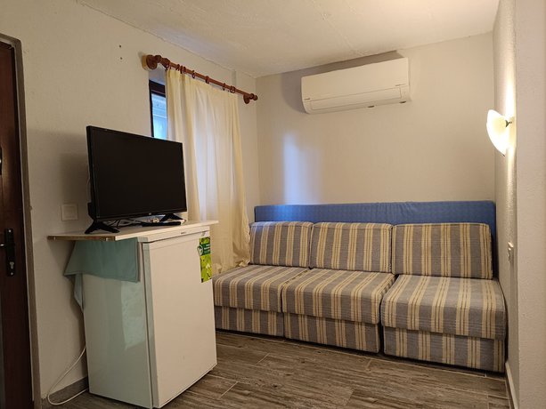 Imagen de la habitación del Hotel Sevgi 2. Foto 10