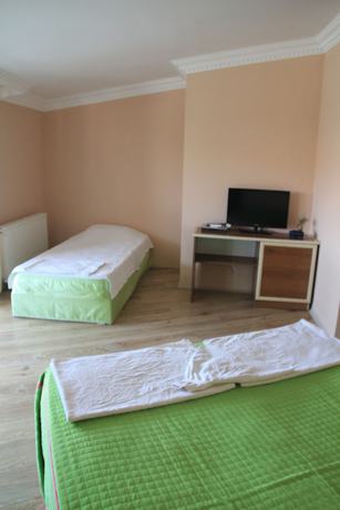 Imagen de la habitación del Hotel SevturInn. Foto 17