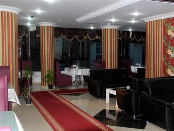 Imagen de los interiores del Hotel Side. Foto 15