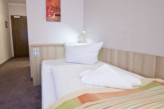 Imagen de la habitación del Hotel Siebenschl&auml;fer. Foto 15