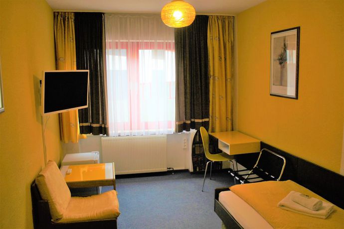 Imagen de la habitación del Hotel Simonis Koblenz. Foto 17