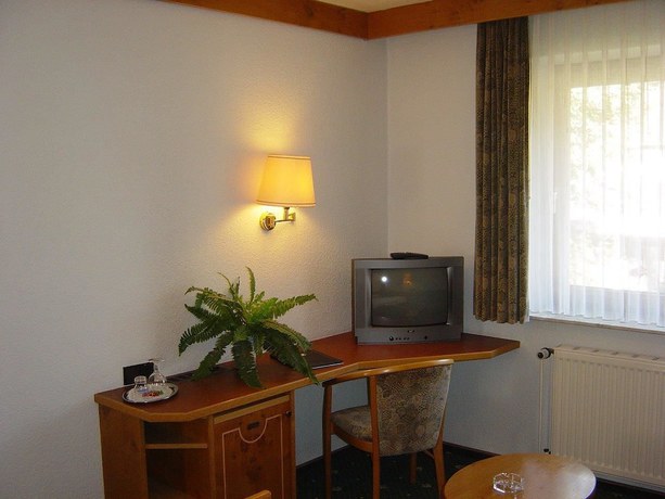 Imagen de la habitación del Hotel Simonshof Wolfsburg. Foto 3
