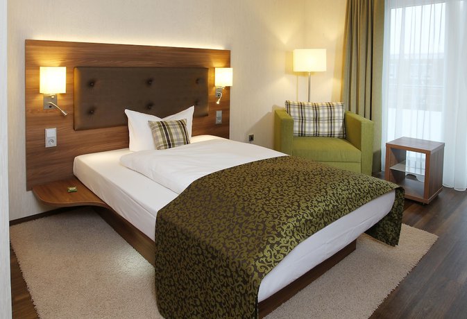 Imagen de la habitación del Hotel Simonshof Wolfsburg. Foto 9