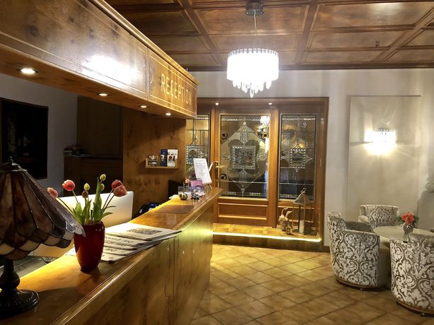 Imagen de los interiores del Hotel Simonshof Wolfsburg. Foto 19