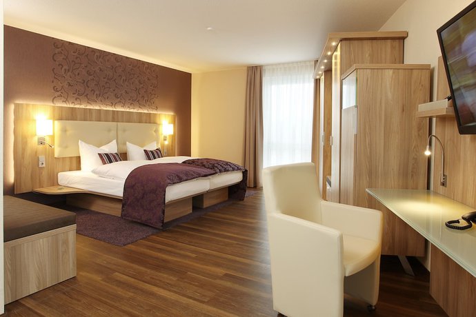 Imagen de la habitación del Hotel Simonshof Wolfsburg. Foto 10