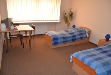 Imagen de la habitación del Hotel Simple. Foto 2