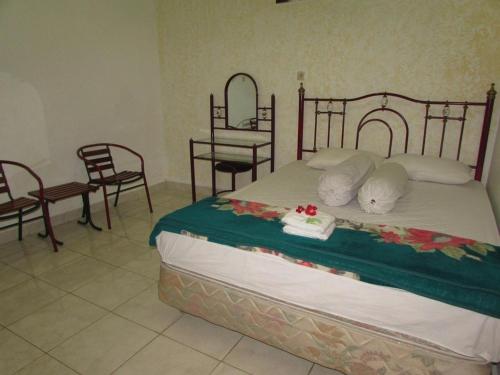 Imagen de la habitación del Hotel Singasari. Foto 16