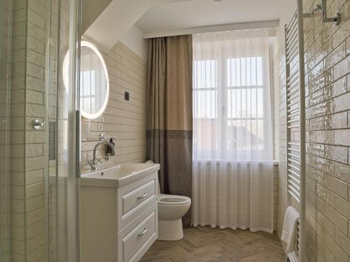 Imagen general del Hotel Smaragd Pie&scaron;ťany. Foto 2
