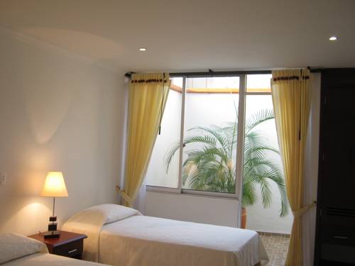 Imagen de la habitación del Hotel Sol Dorado. Foto 5