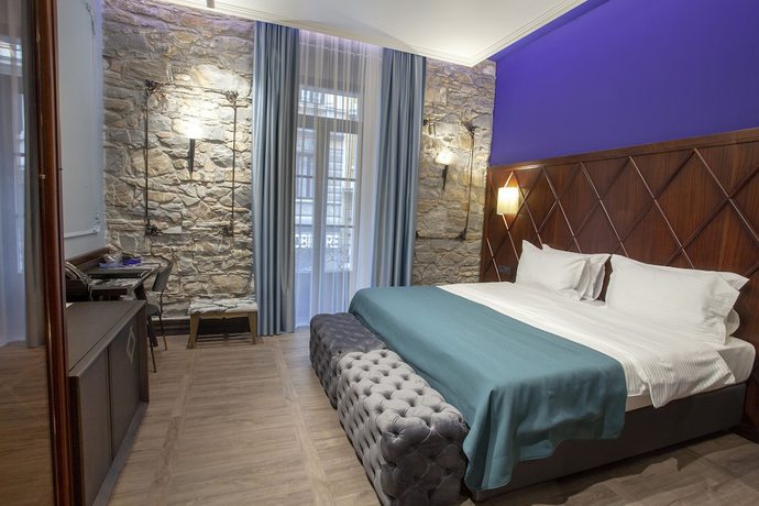 Imagen de la habitación del Hotel Solun. Foto 13