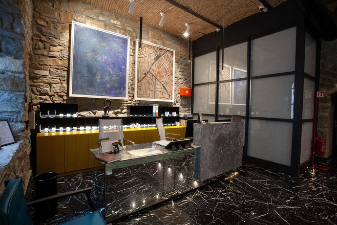 Imagen de los interiores del Hotel Solun. Foto 20