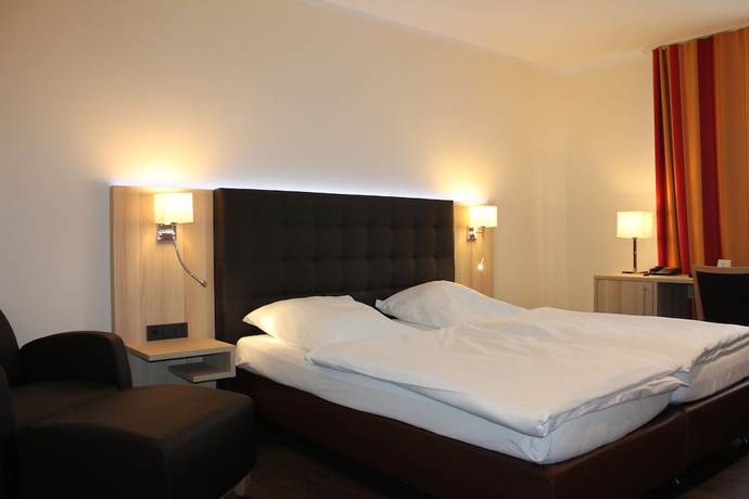 Imagen de la habitación del Hotel Sonderfeld. Foto 2