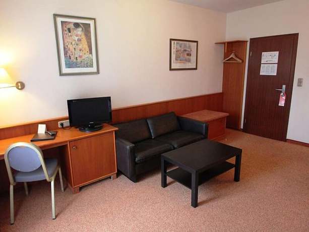 Imagen de la habitación del Hotel Sonderfeld. Foto 10