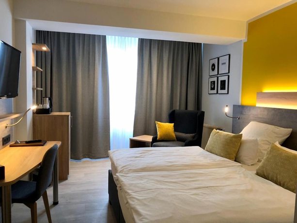 Imagen de la habitación del Hotel Sonderfeld. Foto 18