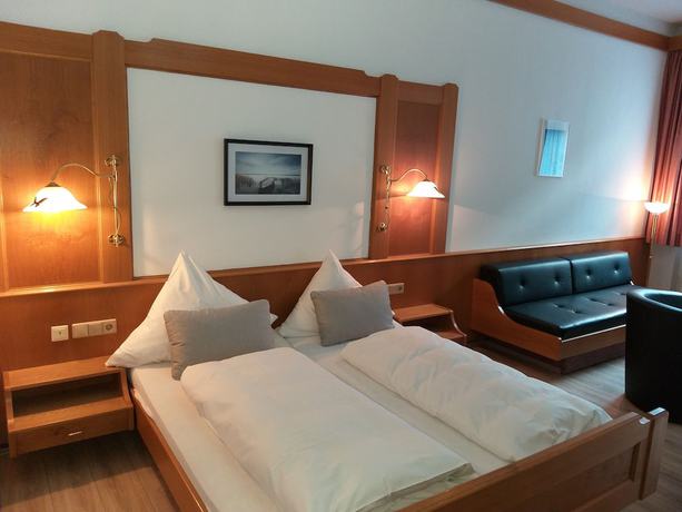 Imagen de la habitación del Hotel Sonne, Bad Wildbad. Foto 2