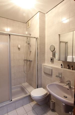 Imagen de la habitación del Hotel Sonne, Bad Wildbad. Foto 7