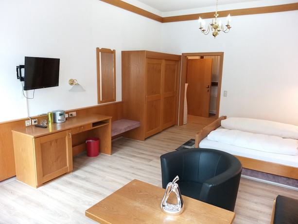 Imagen de la habitación del Hotel Sonne, Bad Wildbad. Foto 9