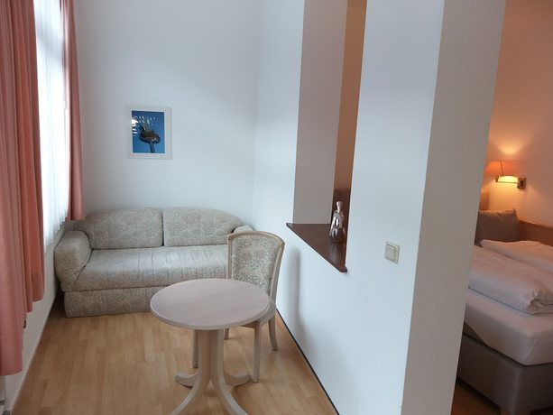 Imagen de la habitación del Hotel Sonne, Bad Wildbad. Foto 10