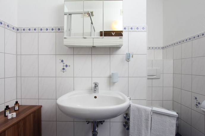 Imagen de la habitación del Hotel Sonne, Bad Wildbad. Foto 15