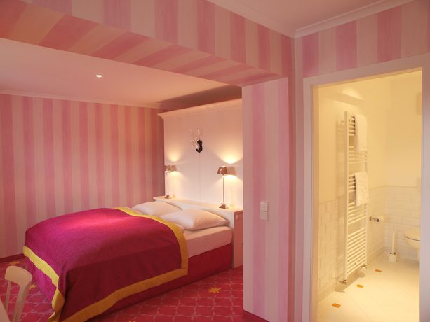 Imagen de la habitación del Hotel Sonne, Kirchzarten. Foto 16