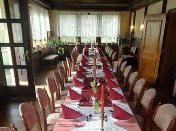 Imagen del bar/restaurante del Hotel Sonne, Muggendorf. Foto 3