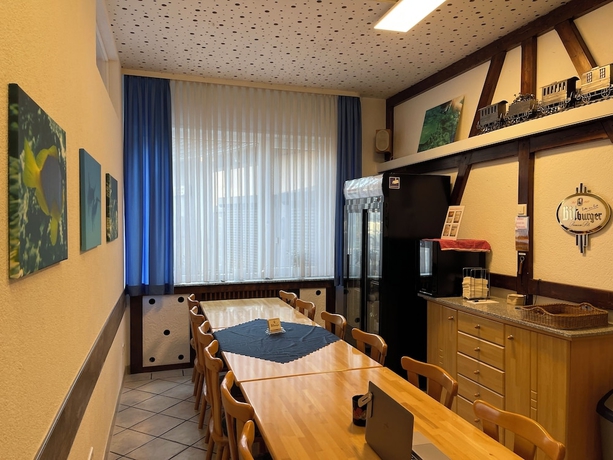 Imagen de la habitación del Hotel Sonne, Sinsheim. Foto 14