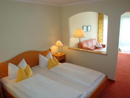 Imagen de la habitación del Hotel Sonnenhof, Aunham. Foto 9