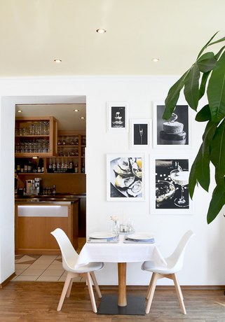 Imagen del bar/restaurante del Hotel Sonnenhof, Zwiesel. Foto 6