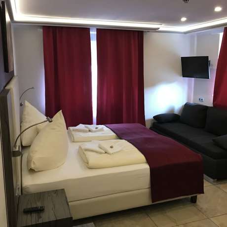 Imagen de la habitación del Hotel Sophia. Foto 15