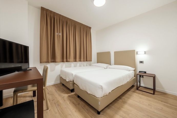 Imagen general del Hotel Sorapis. Foto 1