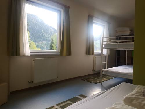 Imagen de la habitación del Hotel Sportland & Outdoor-center. Foto 6