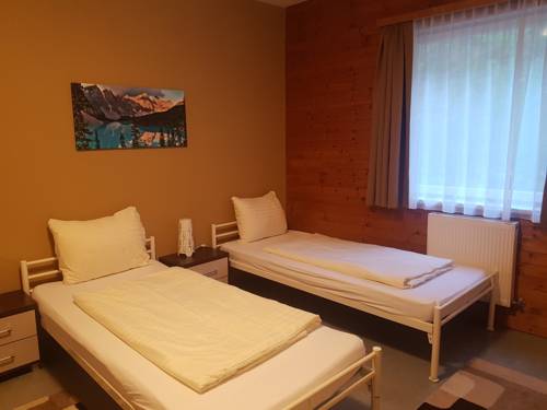 Imagen de la habitación del Hotel Sportland & Outdoor-center. Foto 15