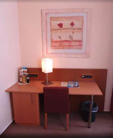 Imagen de la habitación del Hotel Sprenz. Foto 9