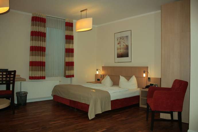 Imagen de la habitación del Hotel Sprenz. Foto 12